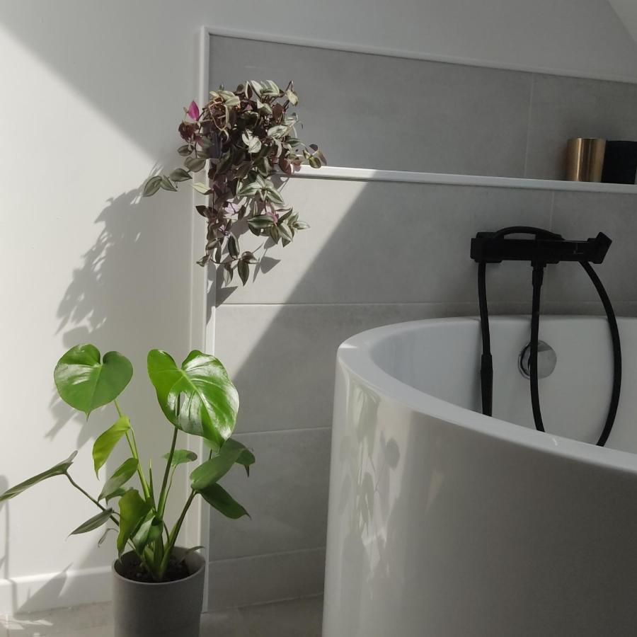 A L'Ombre Des Bois, Chambre Double Vue Jardin Neung-sur-Beuvron Eksteriør billede